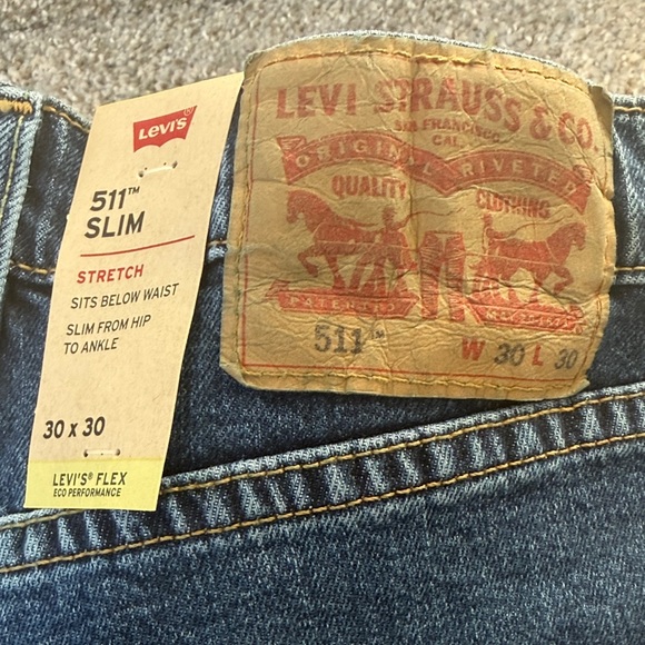 Levi's Men's 511 Slim Straight Flex Jeans in Medium Blue, 30 x 30 - Picture 2 of 6